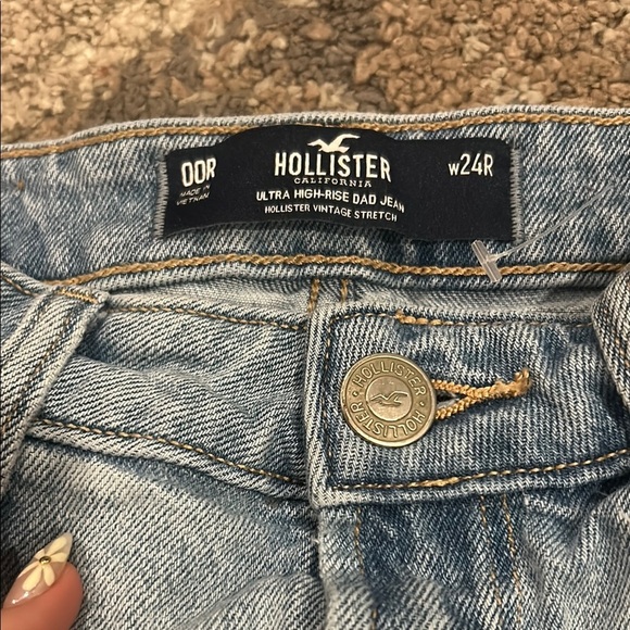 Women's Ultra High-rise Dad Distressed Blue Jeans​ - Picture 5 of 8